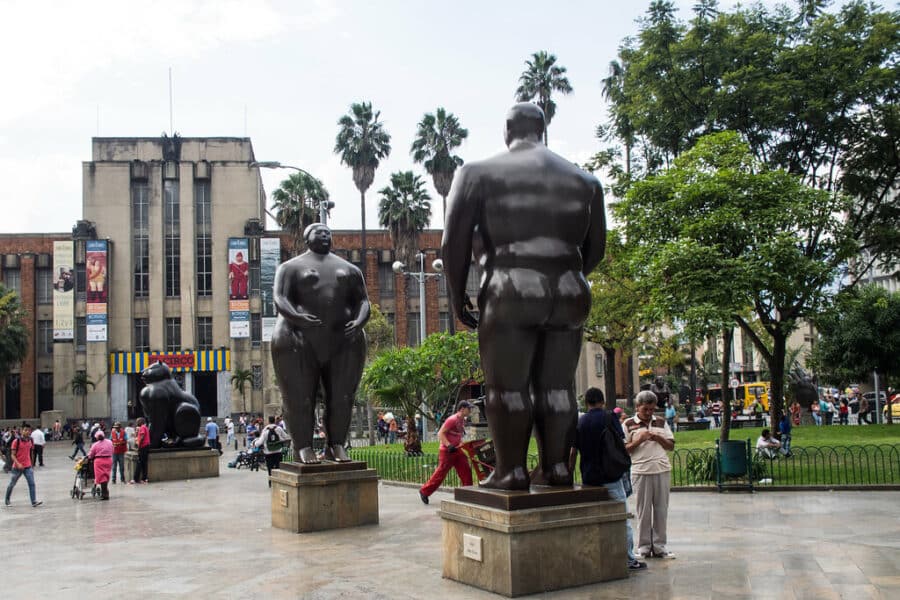 "Embrace Initiative" Transforms Plaza Botero, Dramatically Reducing Crime